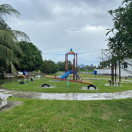 Homestay Desa Tikam Batu Sungai Petani Kültér fotó