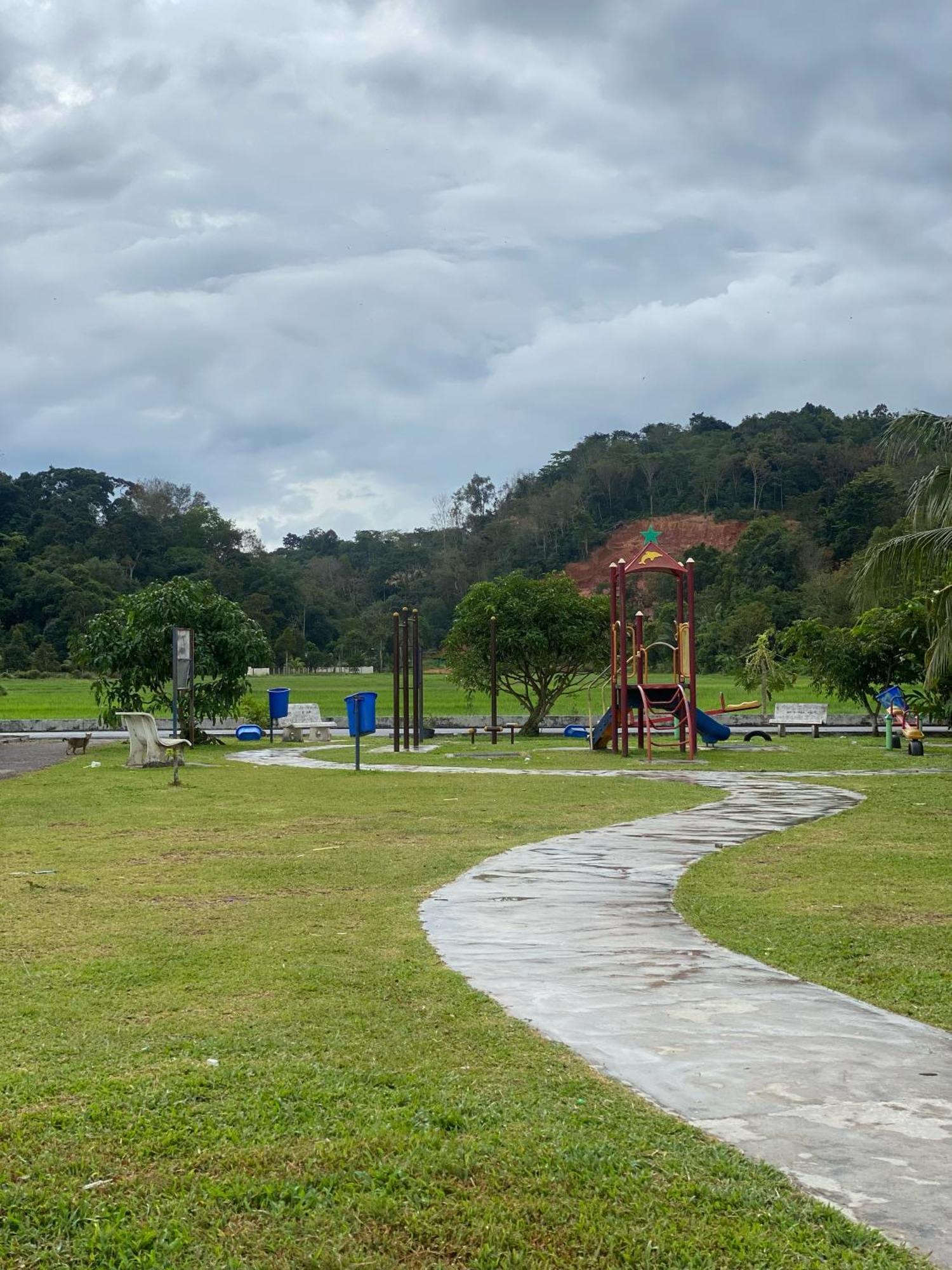 Homestay Desa Tikam Batu Sungai Petani Kültér fotó